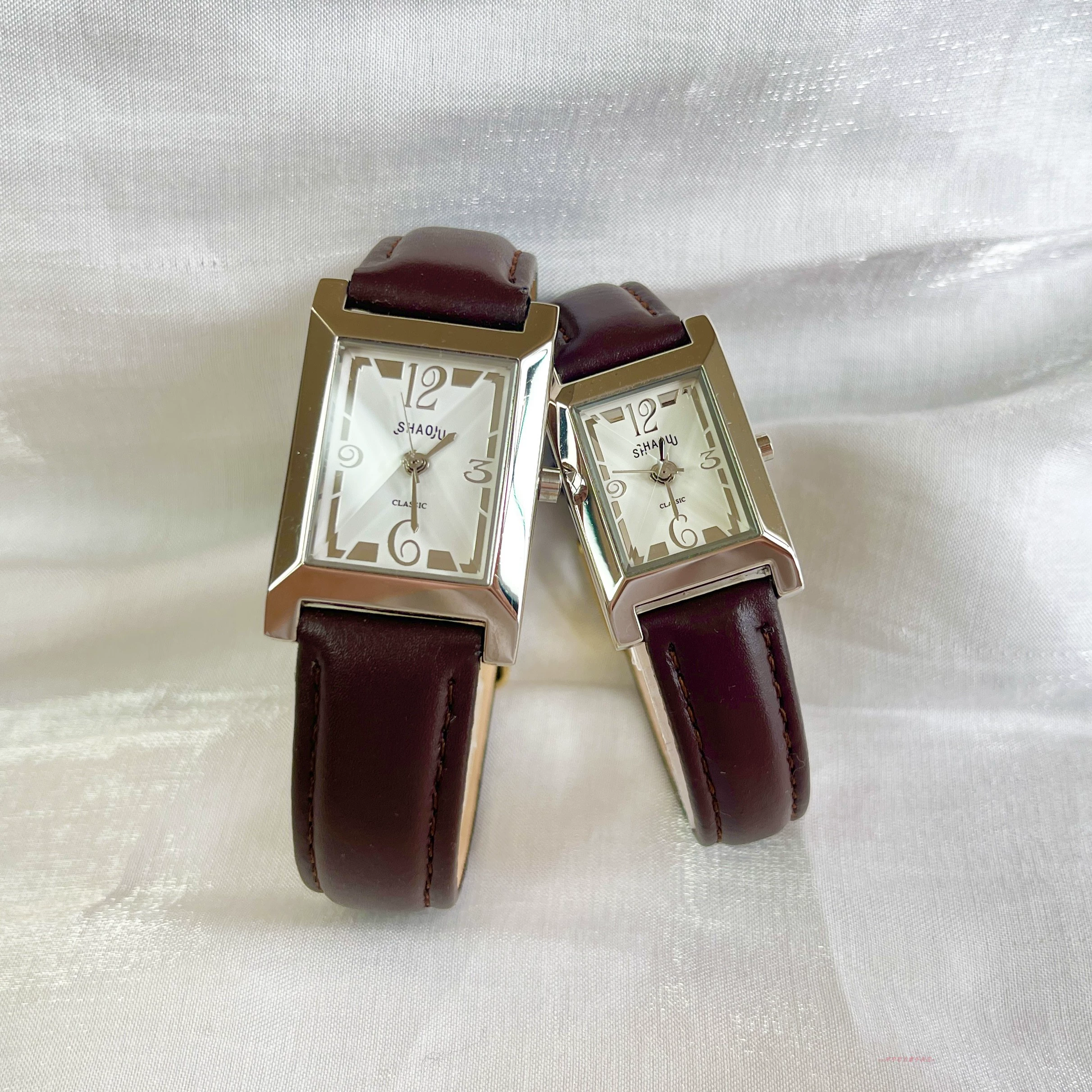 时光的见证者:沙鸥石英腕表里的经典美学